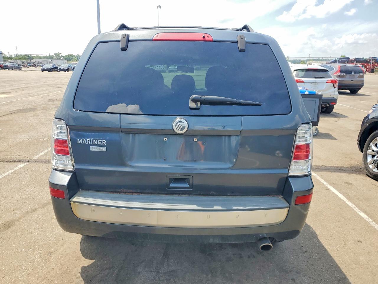 2010 MERCURY MARINER