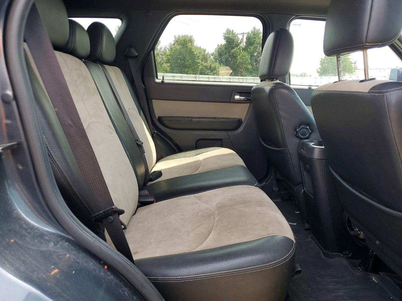 2010 MERCURY MARINER