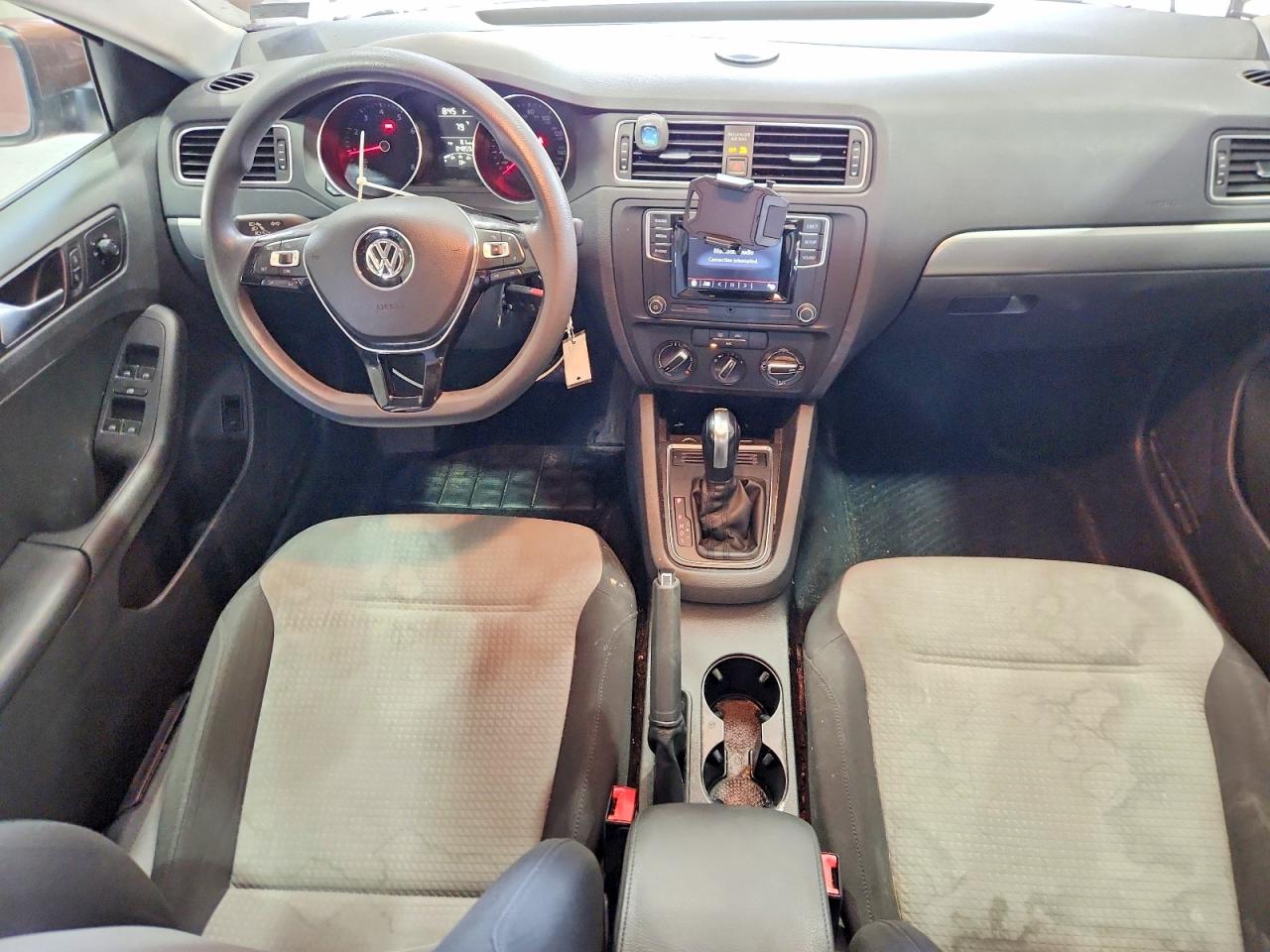 2017 VOLKSWAGEN JETTA