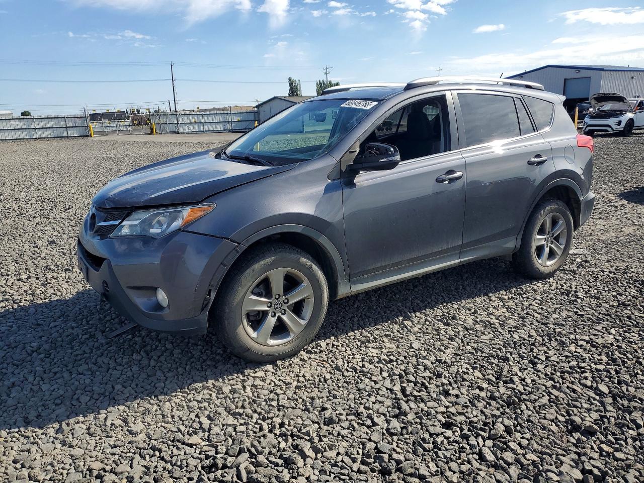 2015 TOYOTA RAV4