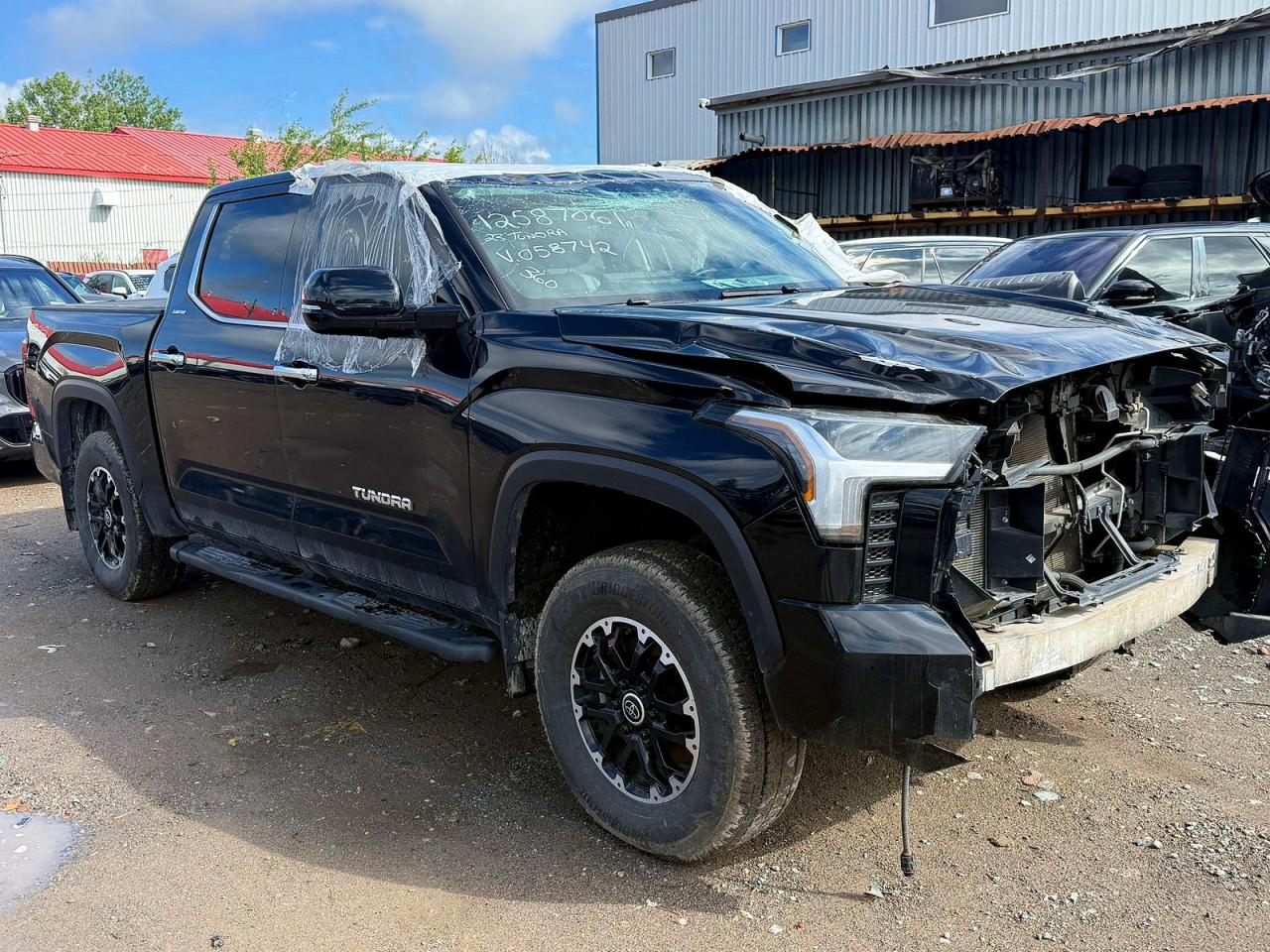 2023 TOYOTA TUNDRA