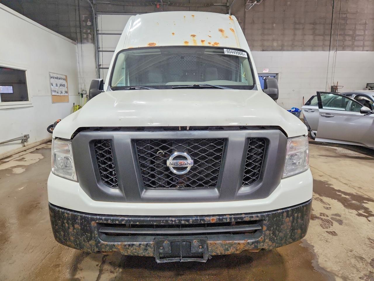 2014 NISSAN NV