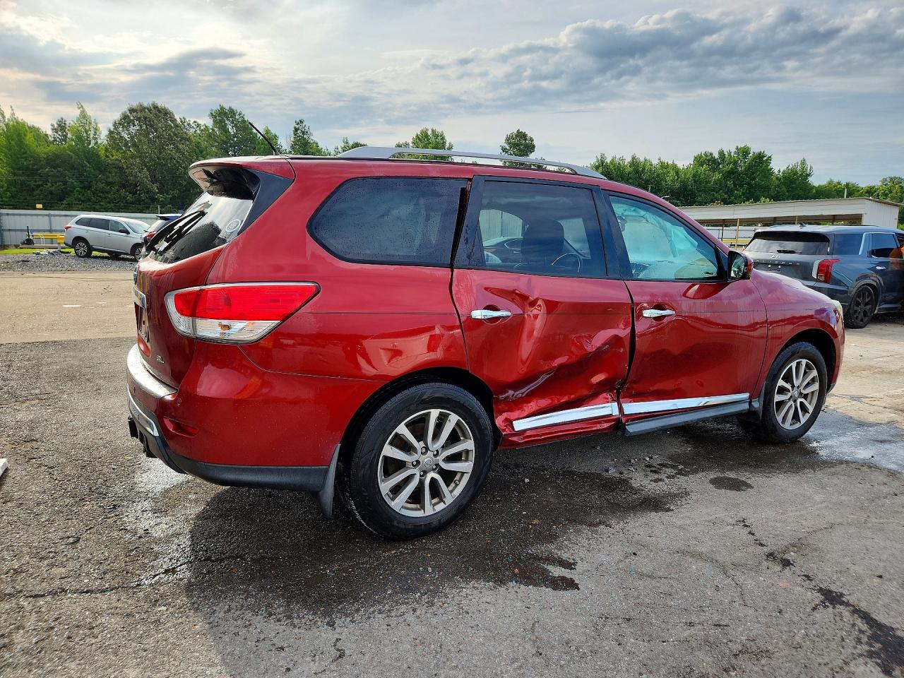 2015 NISSAN PATHFINDER