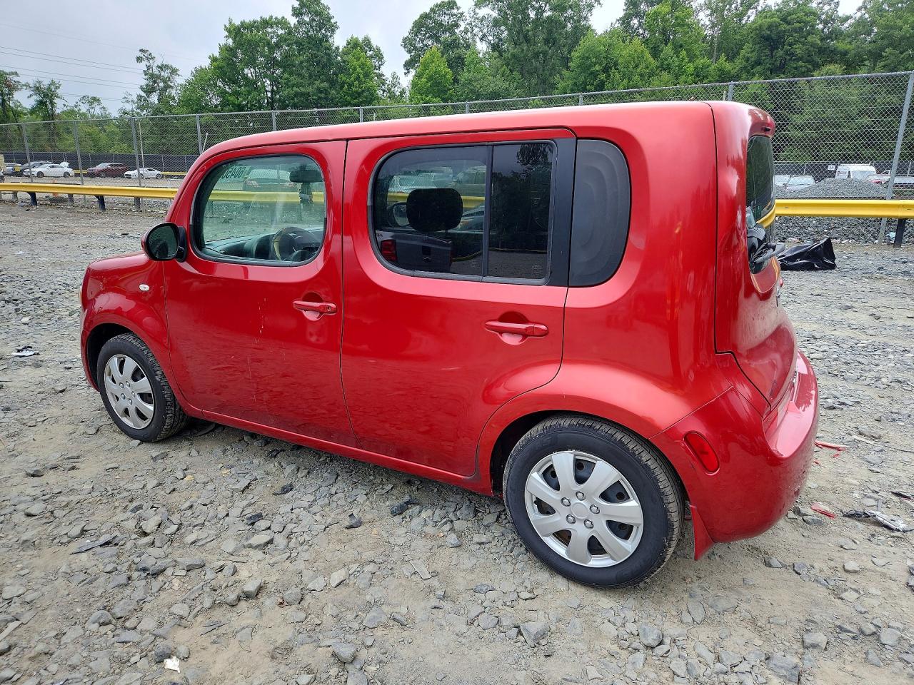 2011 NISSAN CUBE