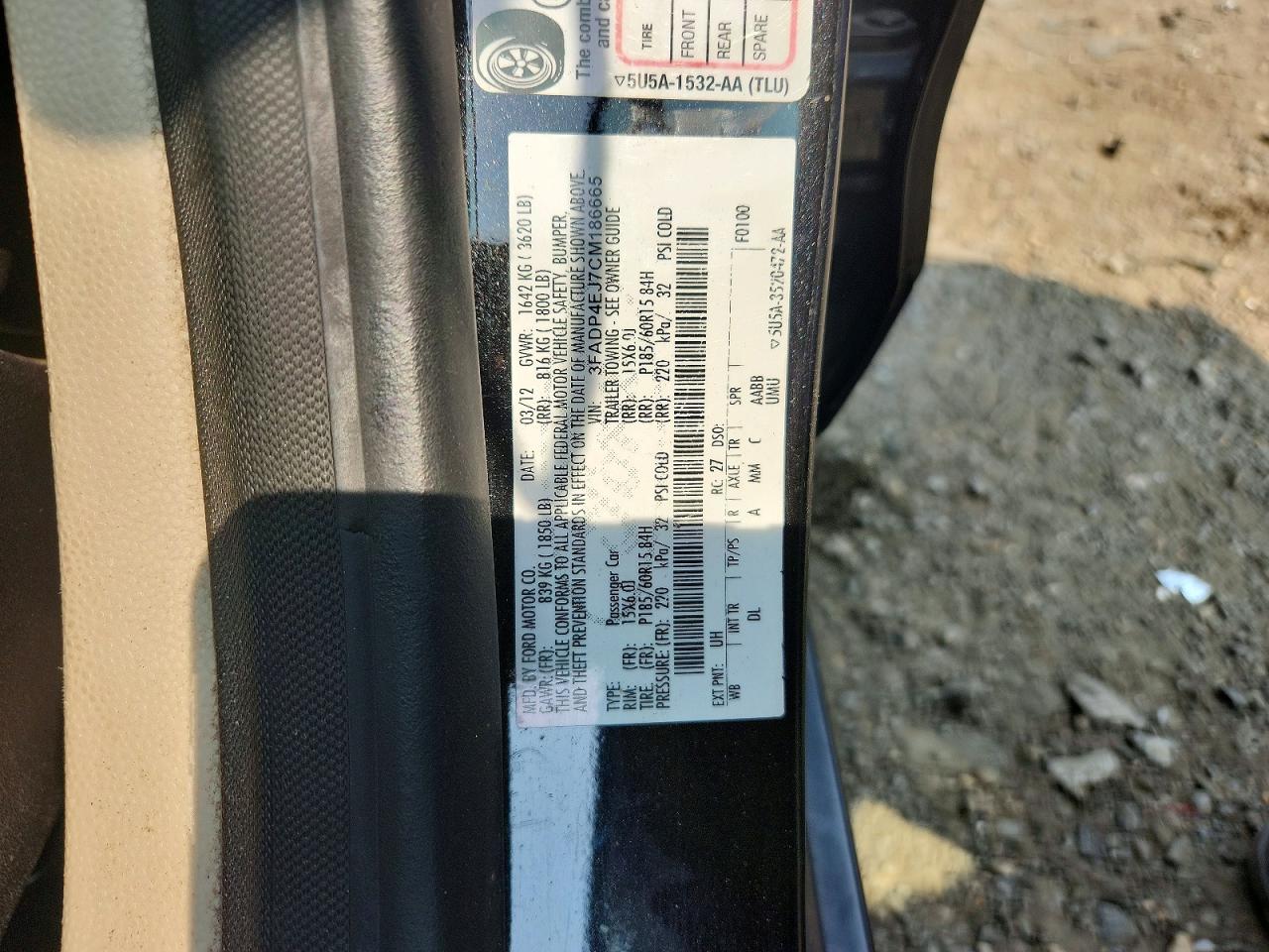 2012 FORD FIESTA