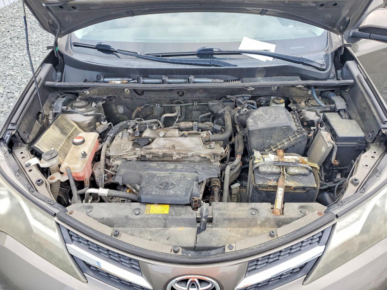 2015 TOYOTA RAV4