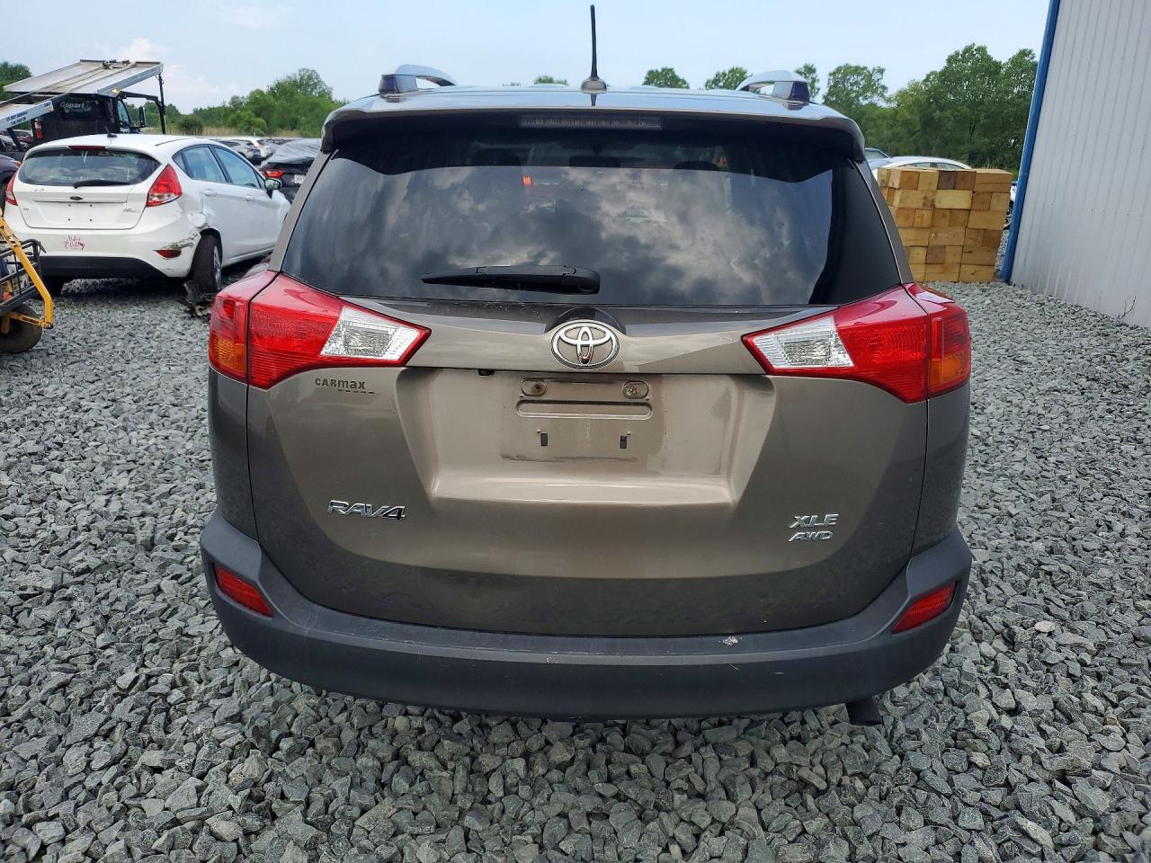 2015 TOYOTA RAV4