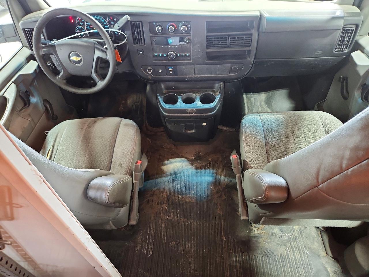 2012 CHEVROLET EXPRESS