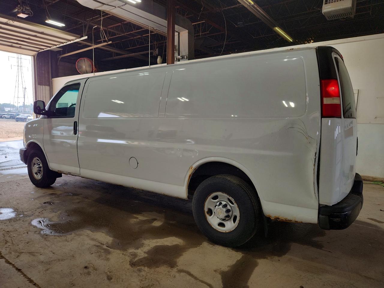 2012 CHEVROLET EXPRESS