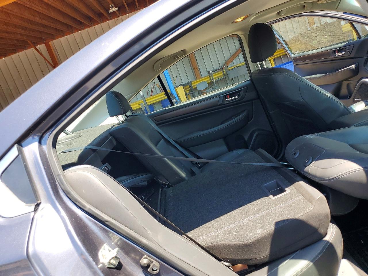 2015 SUBARU LEGACY