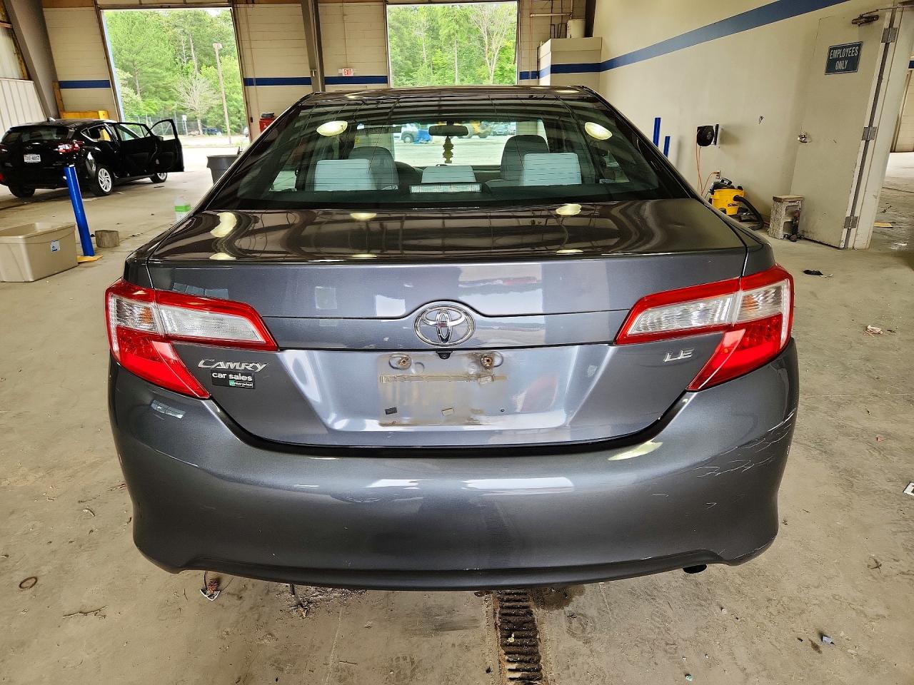 2012 TOYOTA CAMRY
