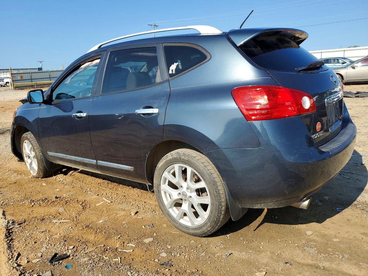 2013 NISSAN ROGUE