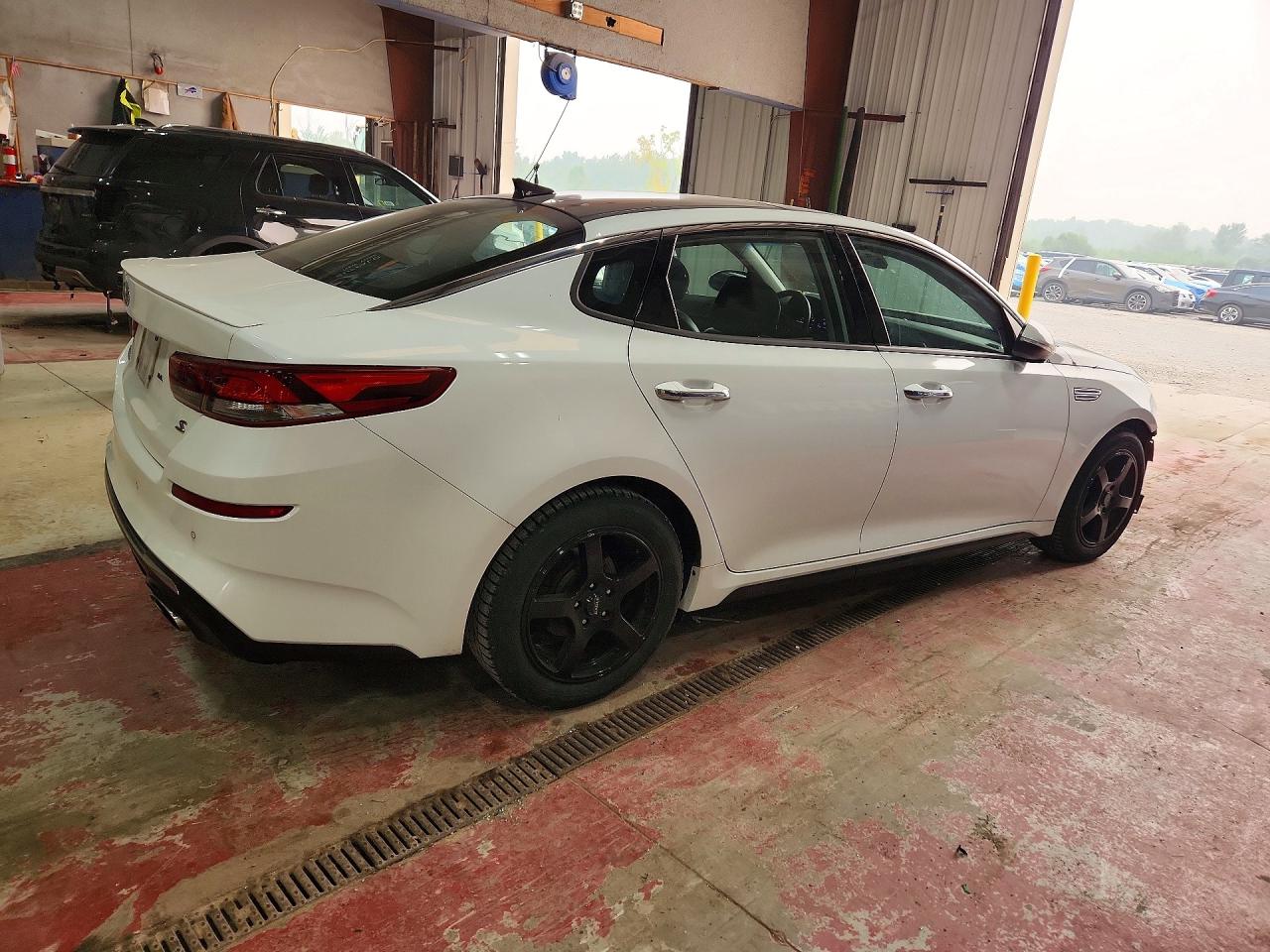 2019 KIA OPTIMA