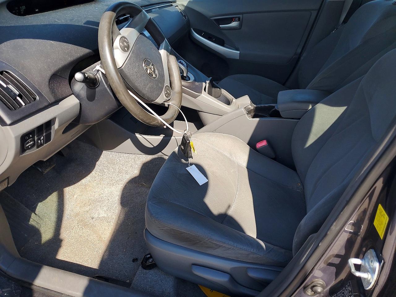 2010 TOYOTA PRIUS