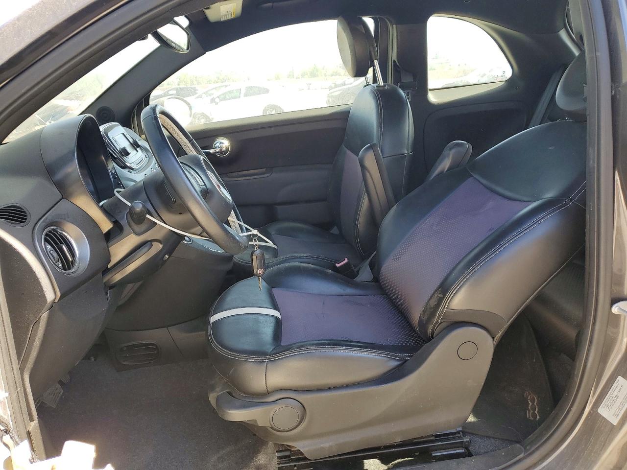 2016 FIAT 500