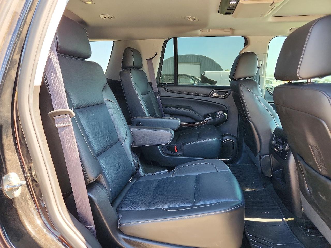 2016 GMC YUKON
