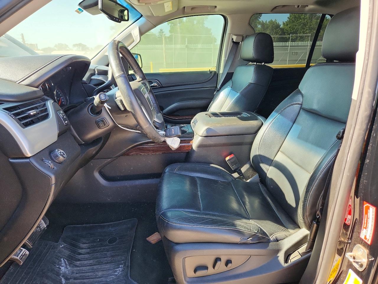 2016 GMC YUKON