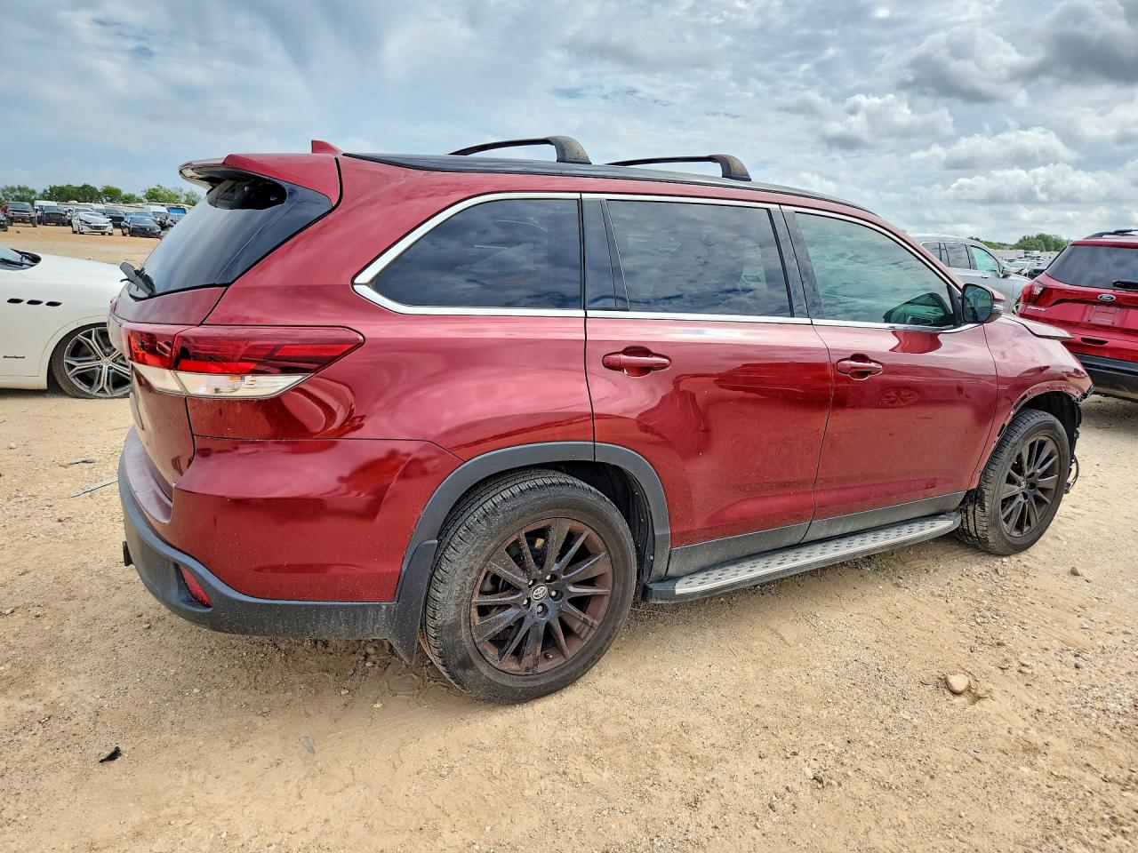 2019 TOYOTA HIGHLANDER