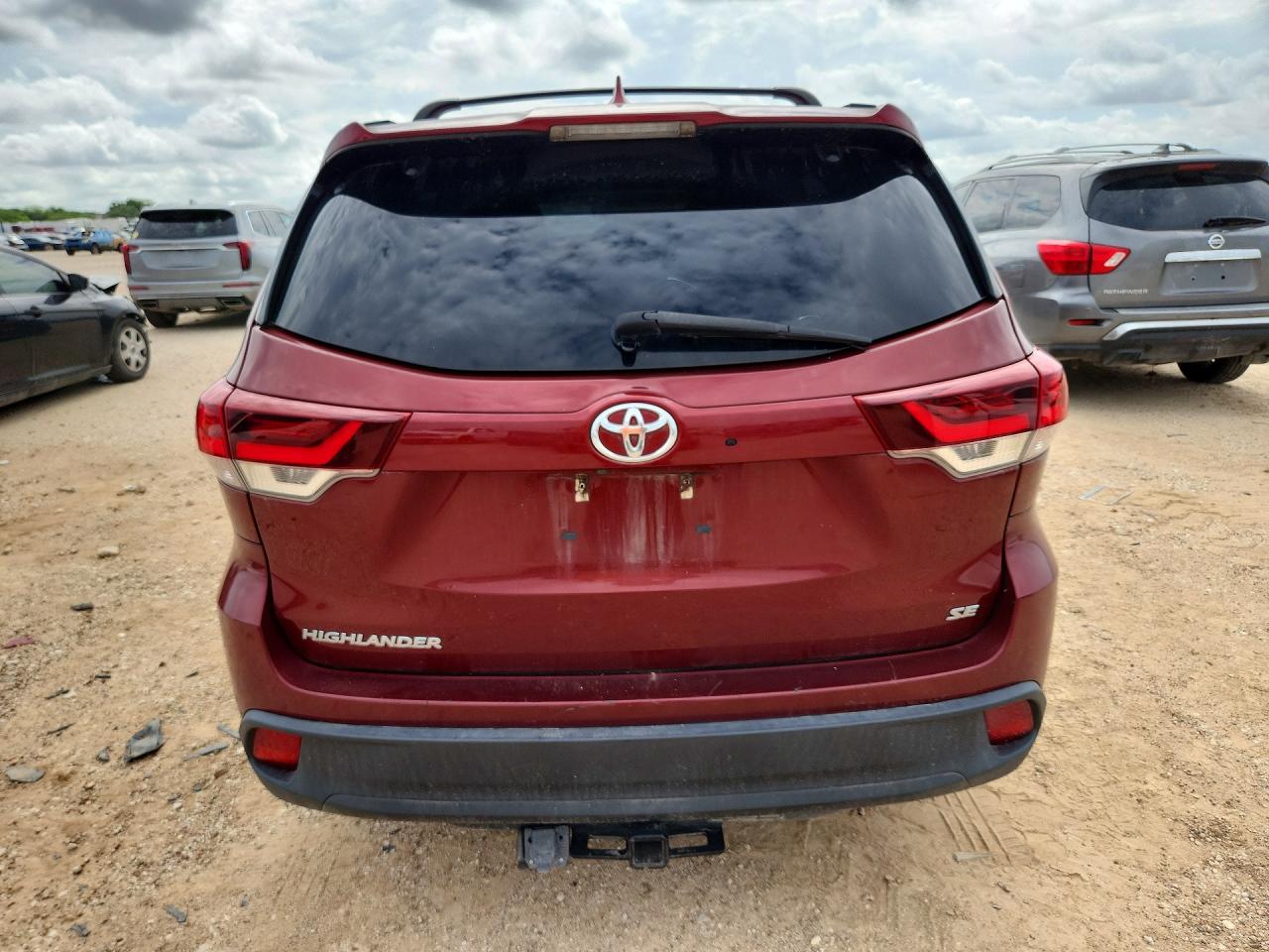 2019 TOYOTA HIGHLANDER