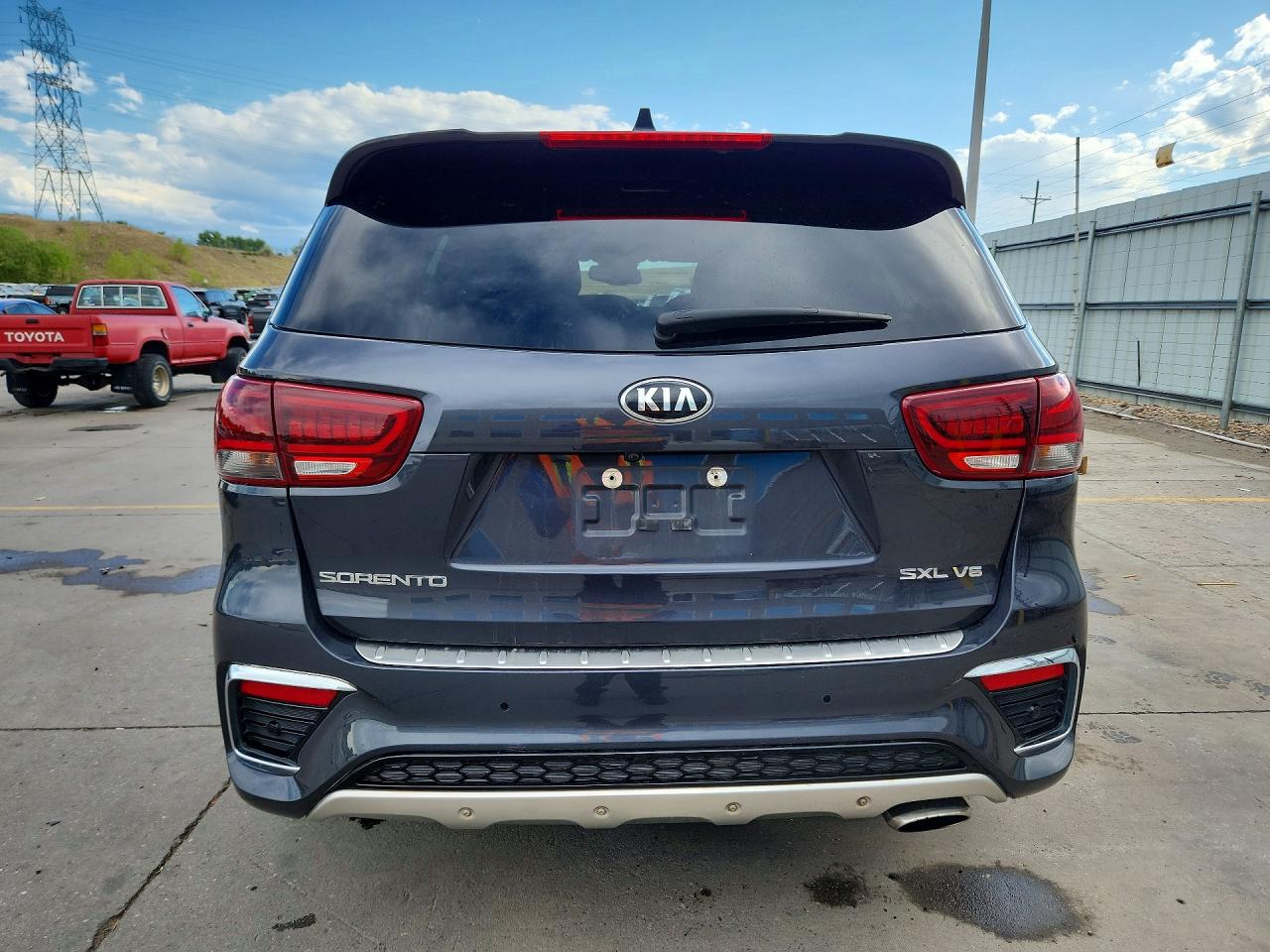 2019 KIA SORENTO