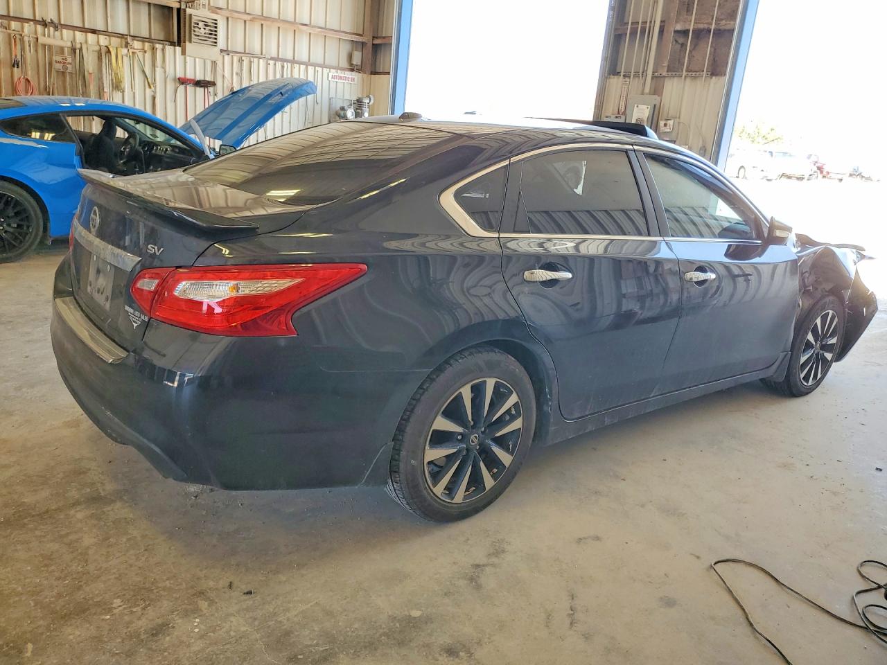 2017 NISSAN ALTIMA