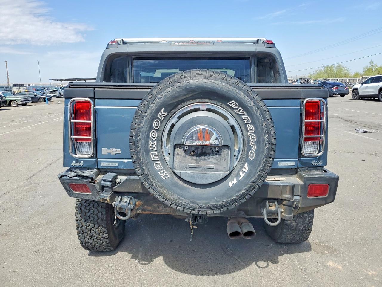 2005 HUMMER H2