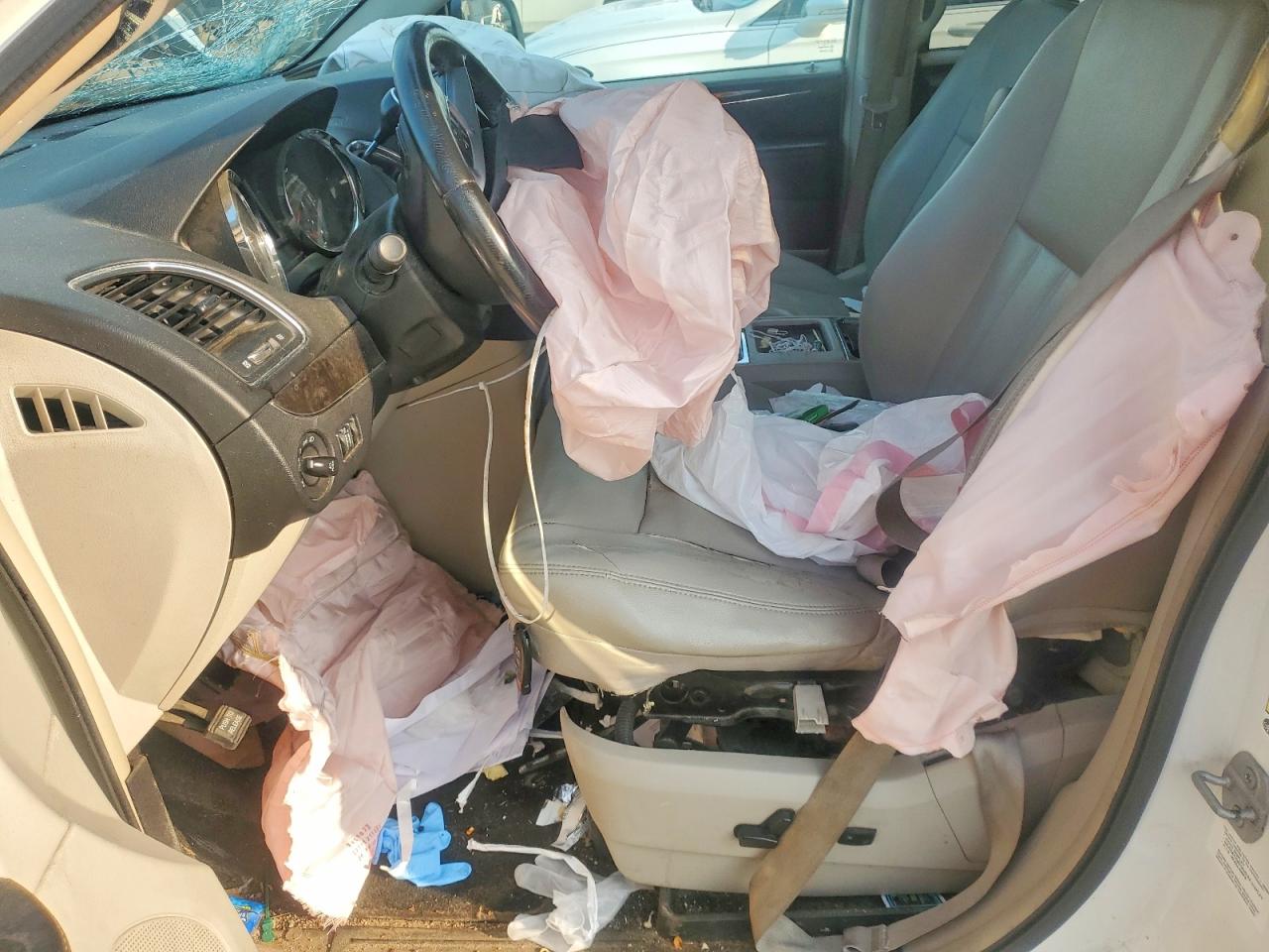 2013 CHRYSLER MINIVAN