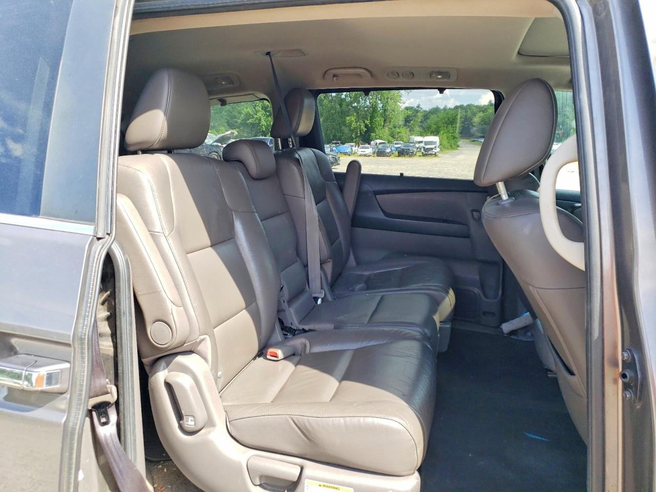 2011 HONDA ODYSSEY
