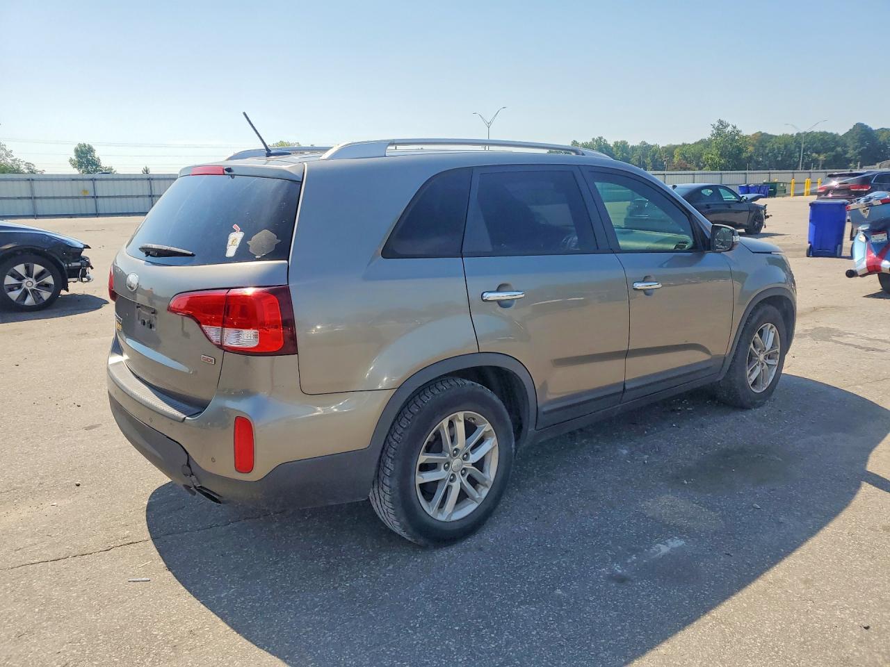 2014 KIA SORENTO