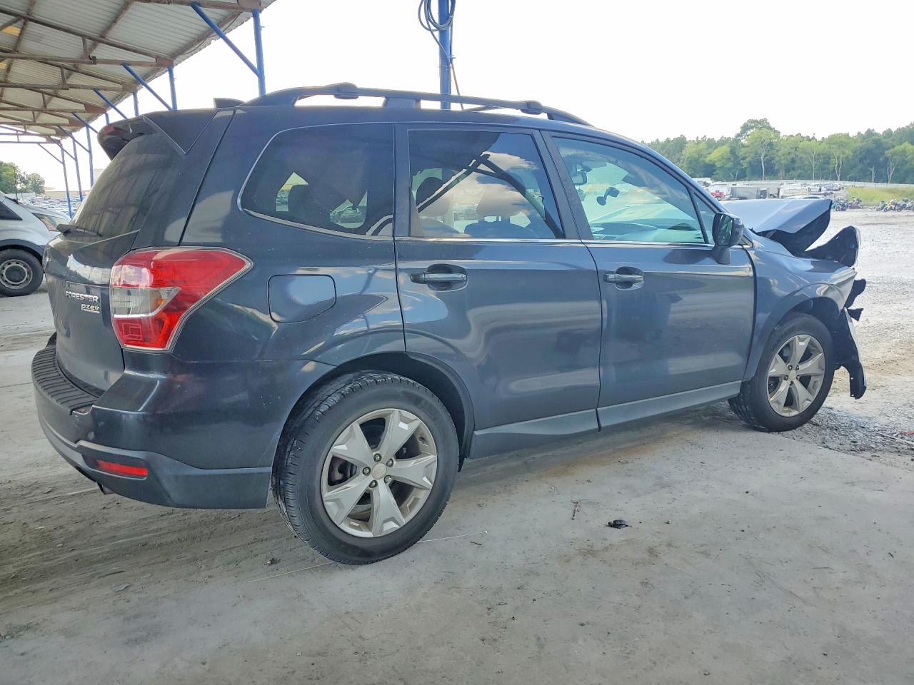 2016 SUBARU FORESTER