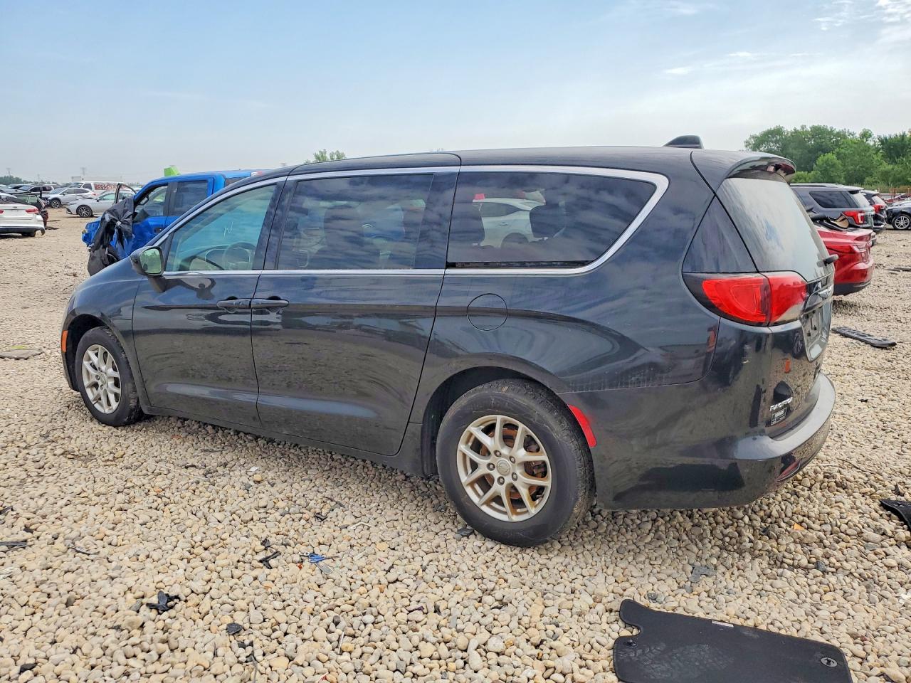 2017 CHRYSLER PACIFICA