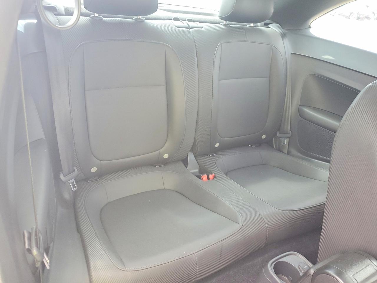 2013 VOLKSWAGEN BEETLE