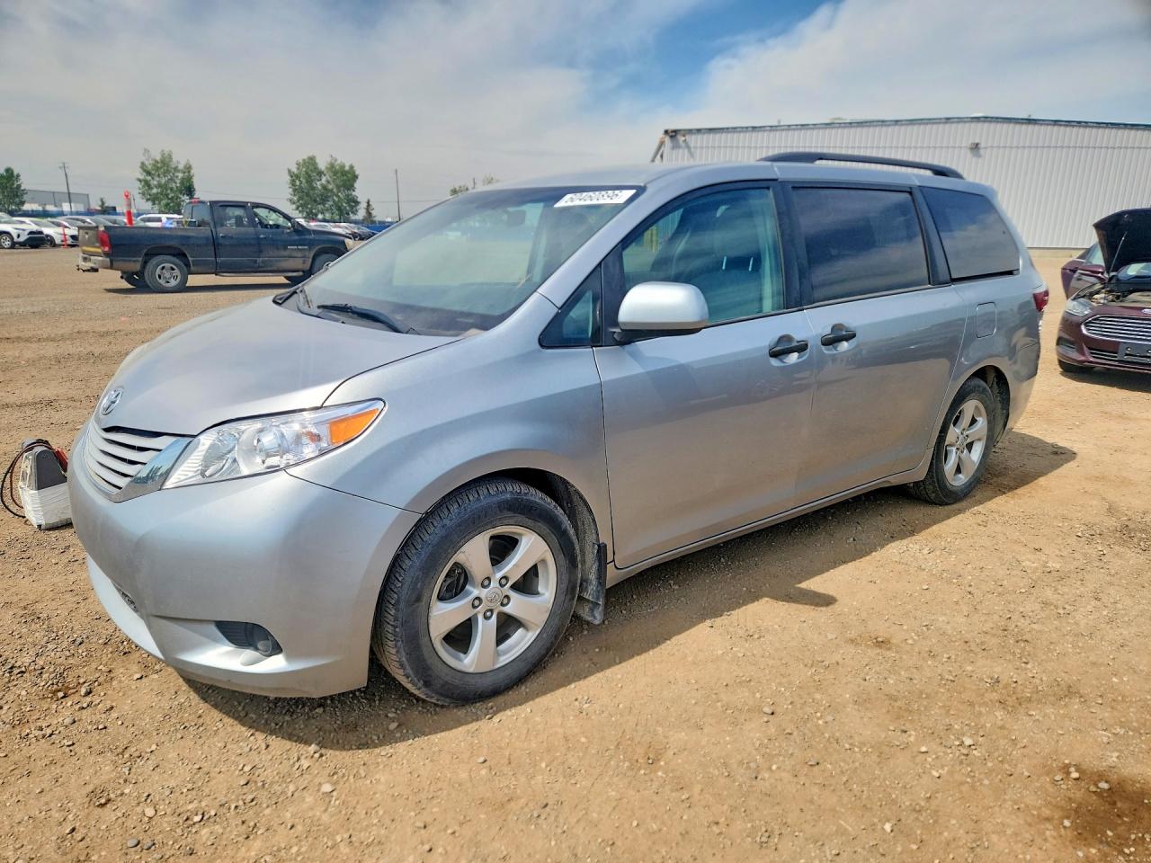 2015 TOYOTA SIENNA