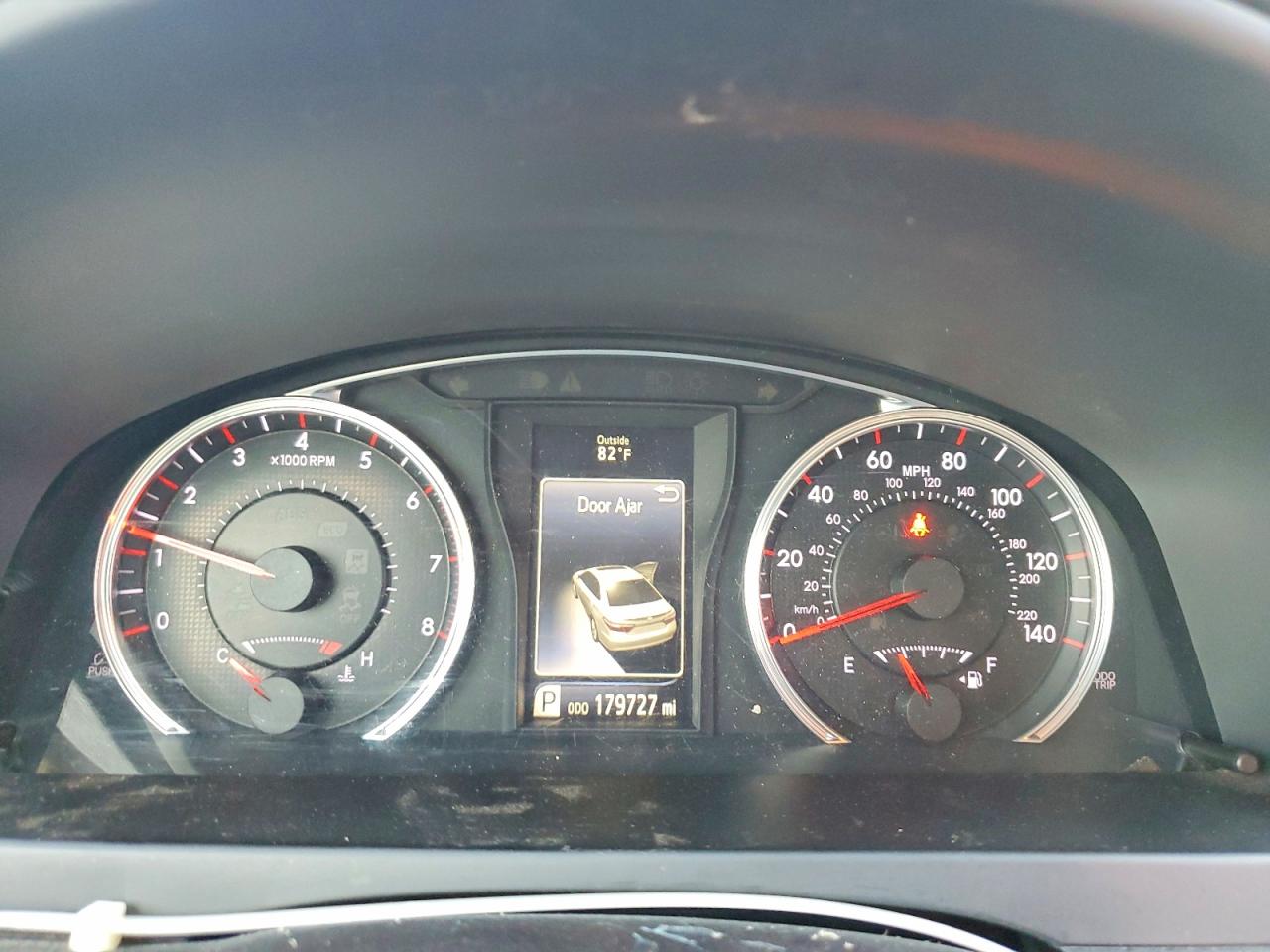 2016 TOYOTA CAMRY