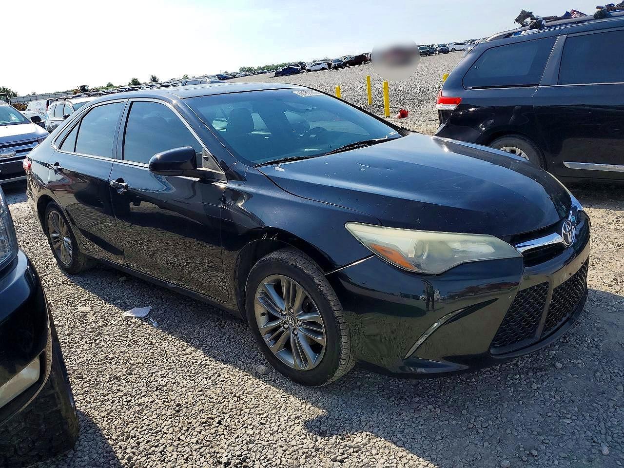 2016 TOYOTA CAMRY