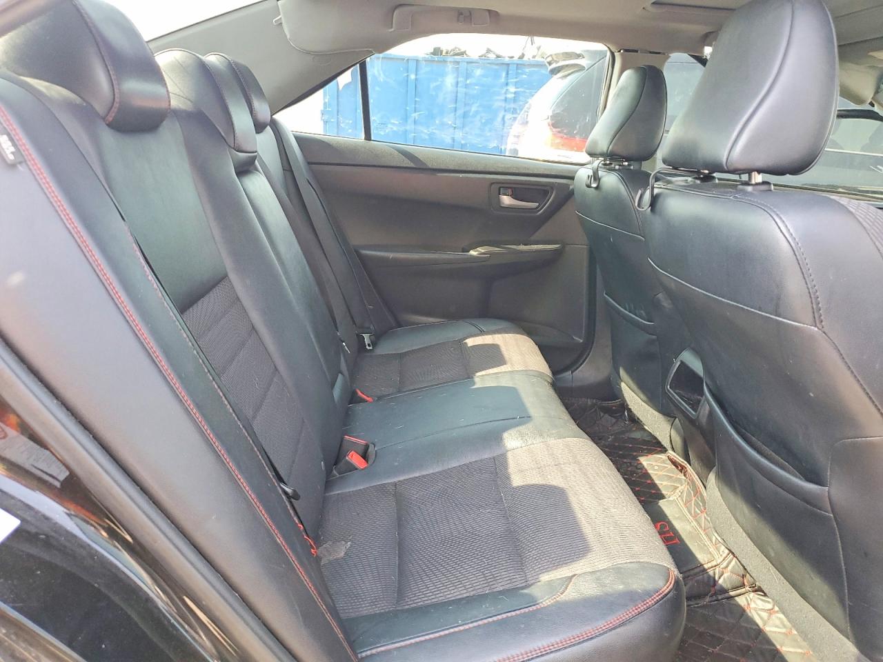 2016 TOYOTA CAMRY