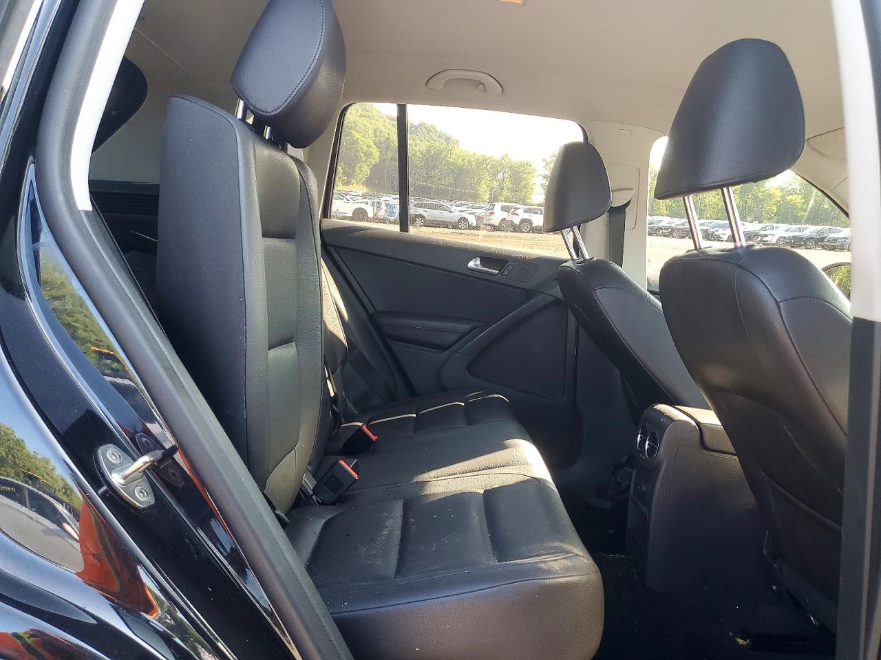 2017 VOLKSWAGEN TIGUAN
