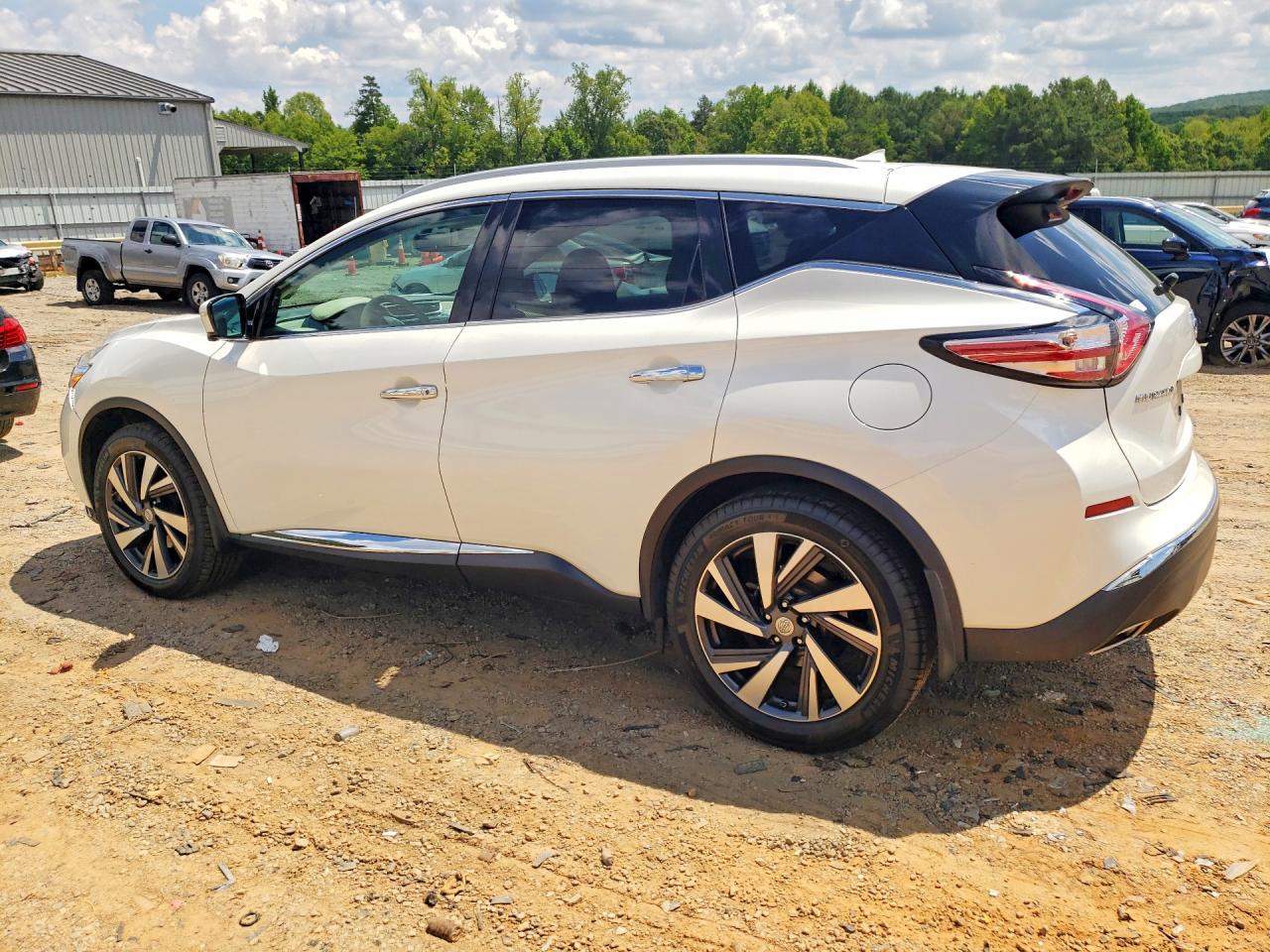 2015 NISSAN MURANO