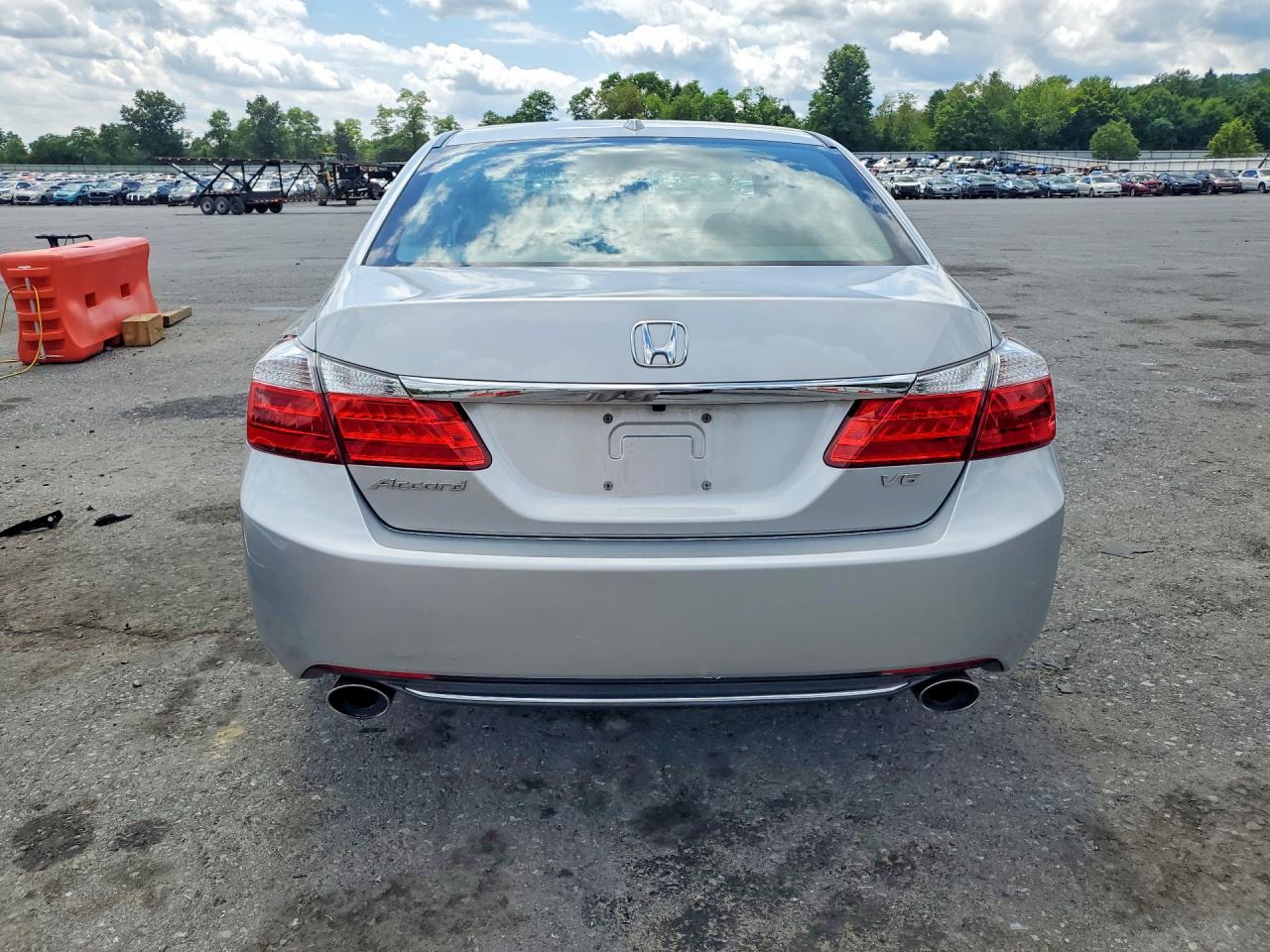 2015 HONDA ACCORD