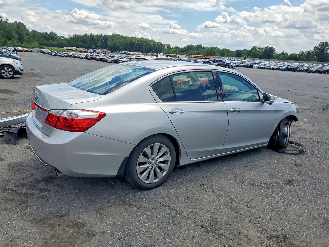 2015 HONDA ACCORD