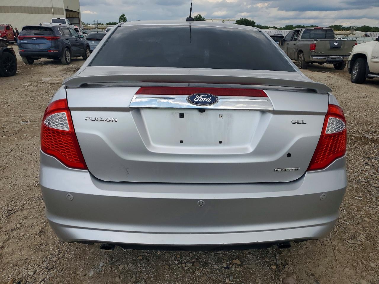 2011 FORD FUSION