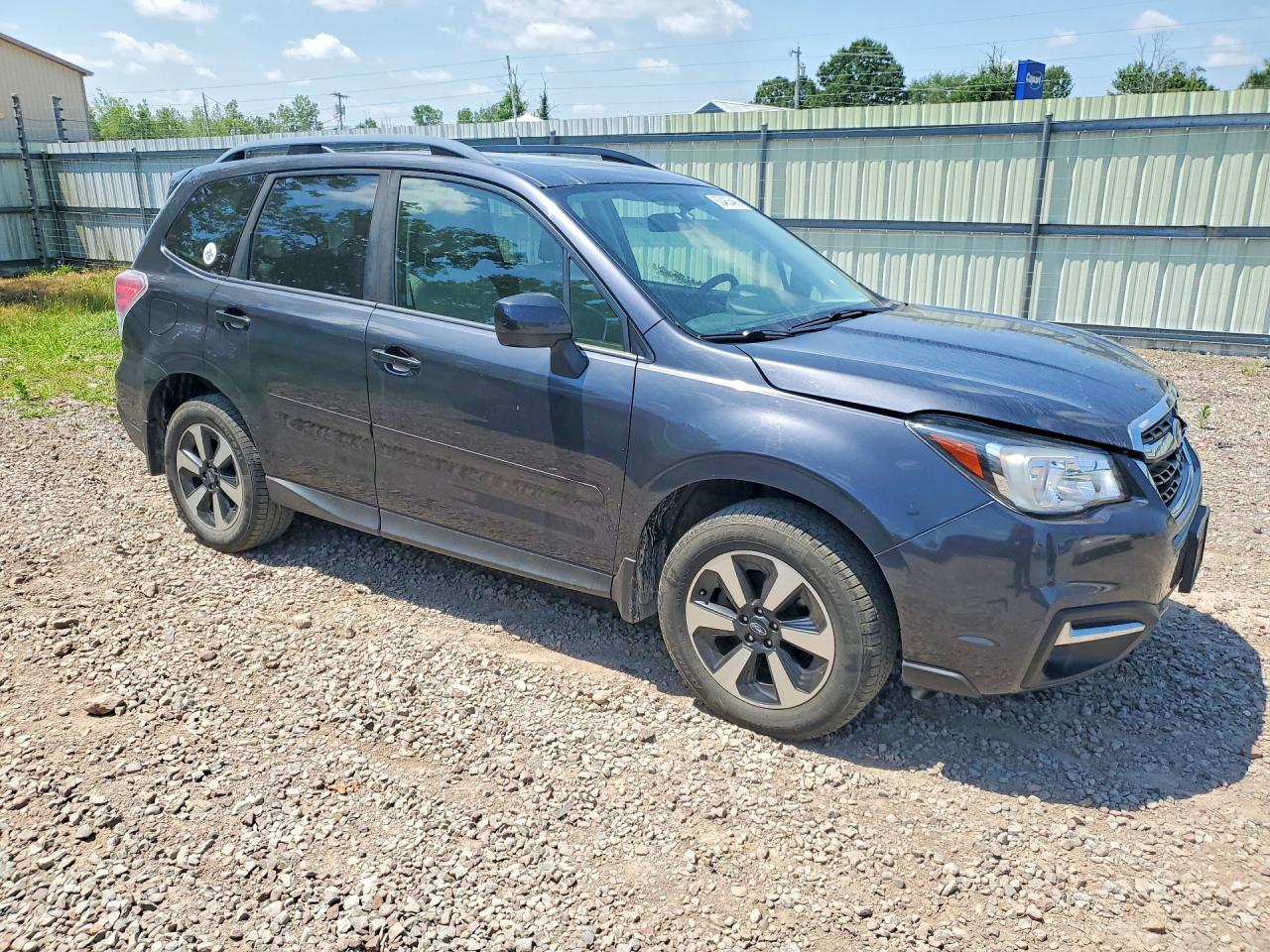 2018 SUBARU FORESTER