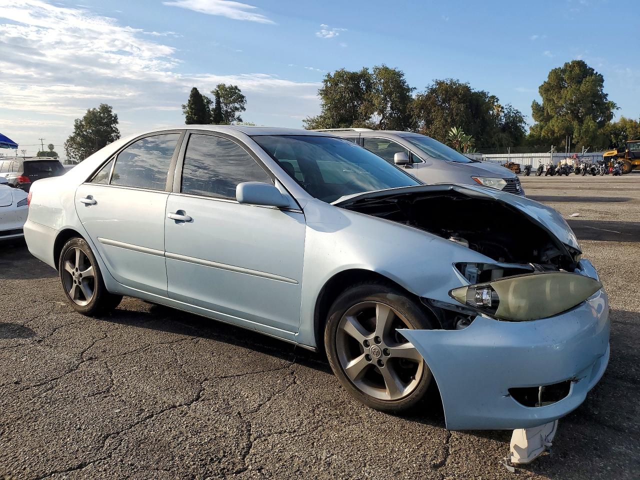 2005 TOYOTA CAMRY