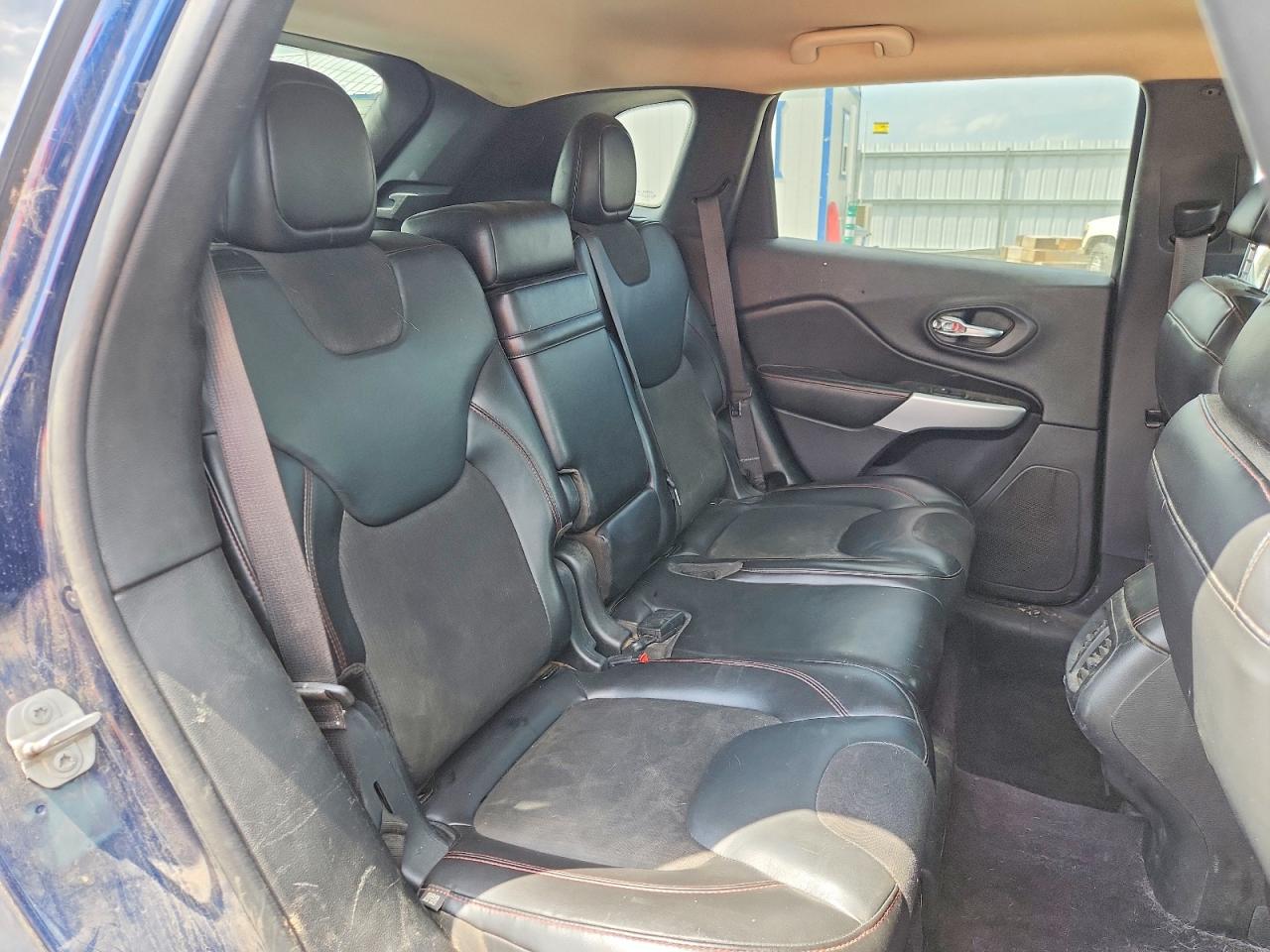 2018 JEEP CHEROKEE
