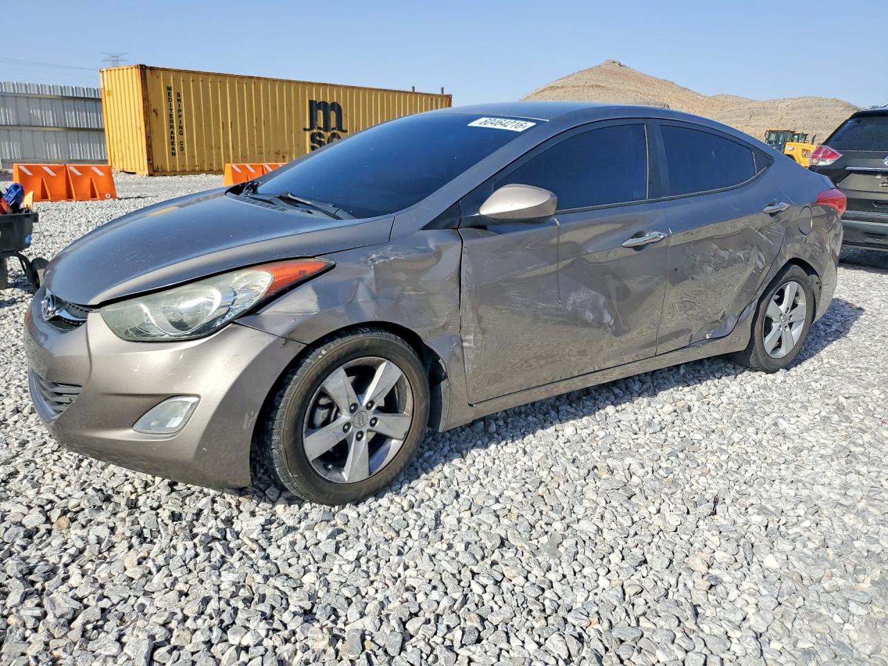 2013 HYUNDAI ELANTRA
