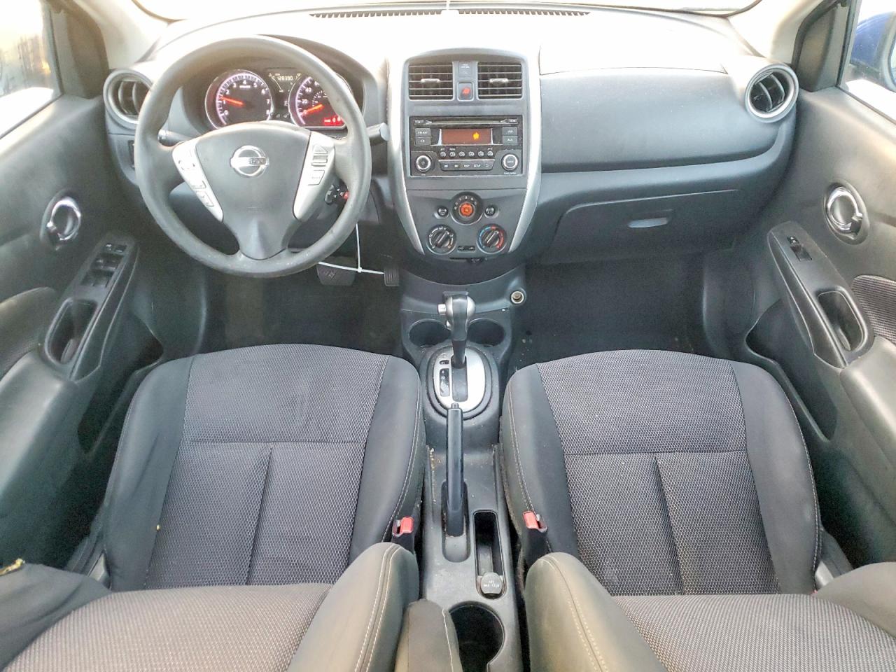 2017 NISSAN VERSA