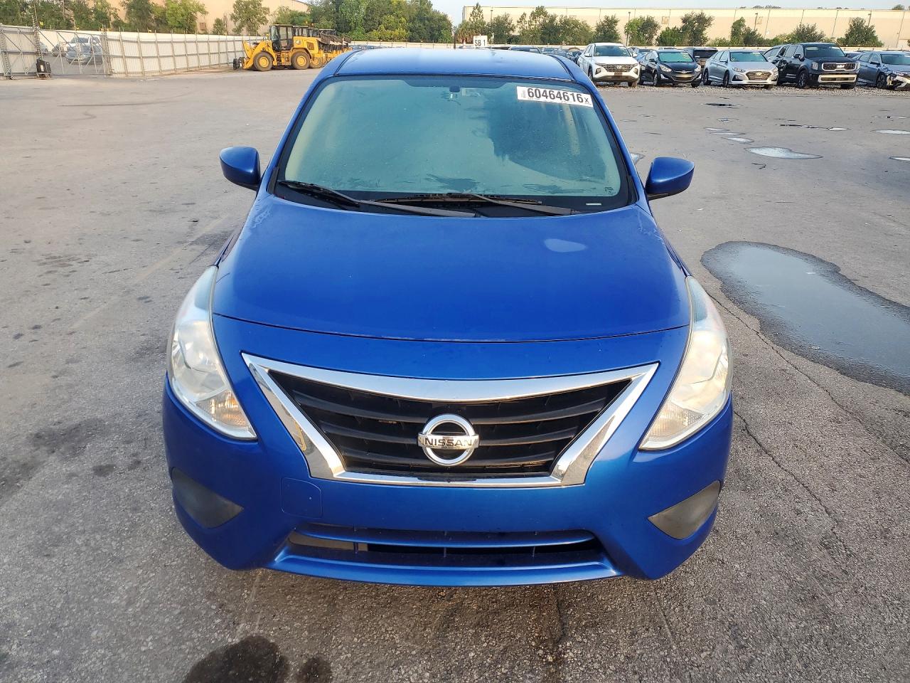 2017 NISSAN VERSA