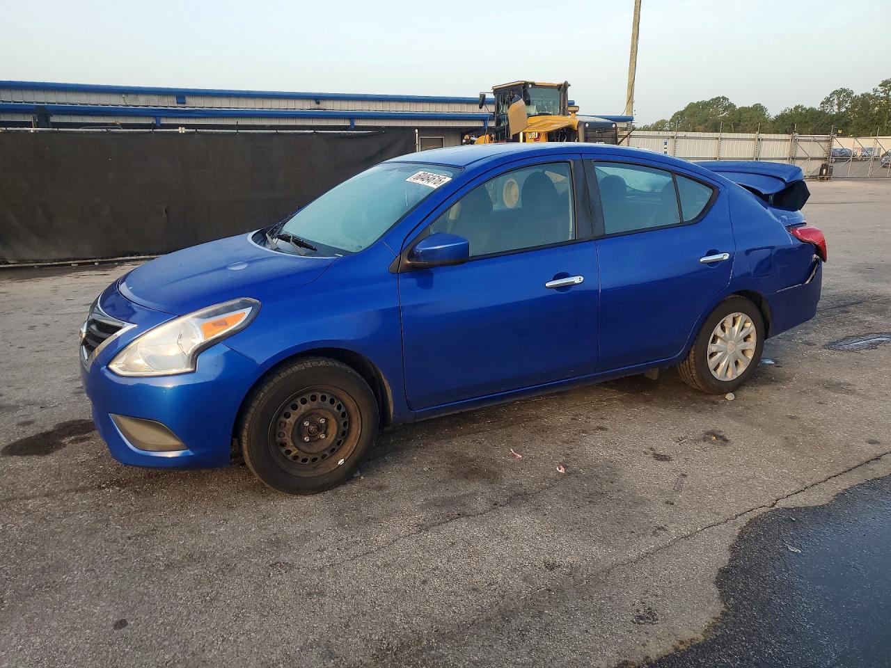 2017 NISSAN VERSA