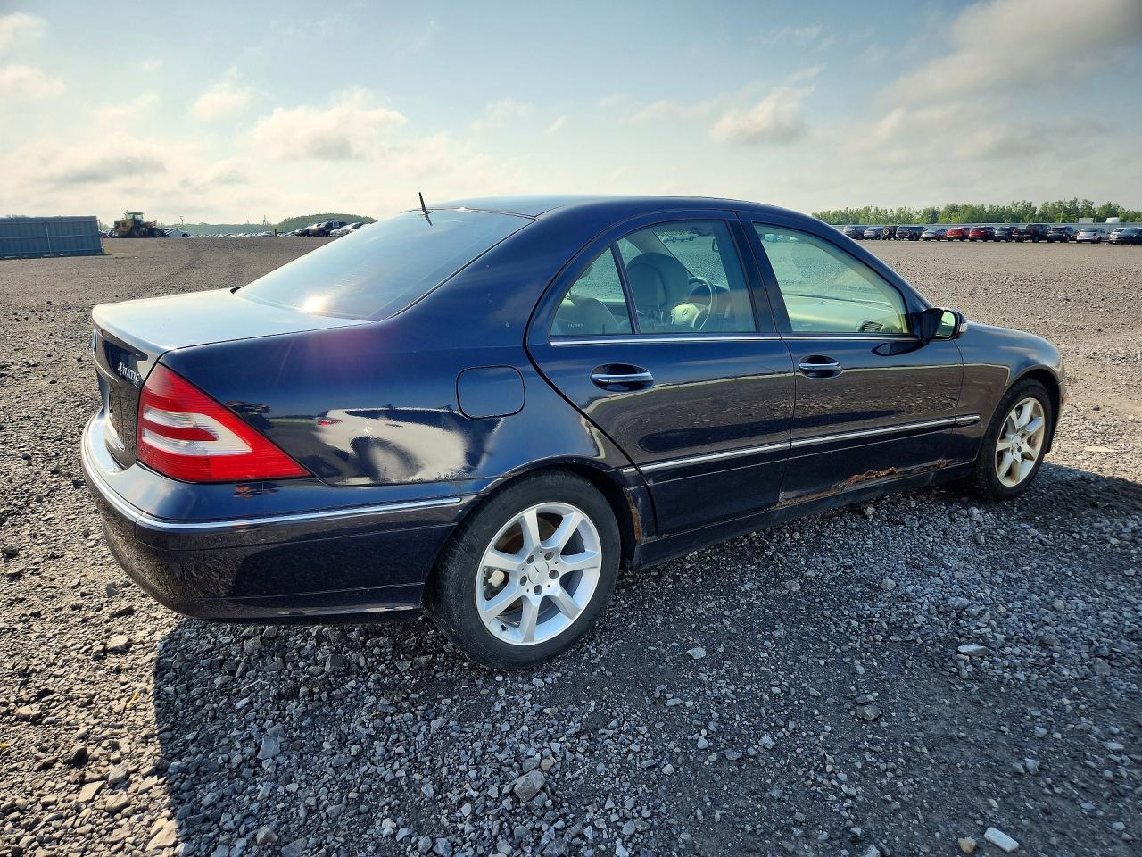 2006 MERCEDES-BENZ C-CLASS