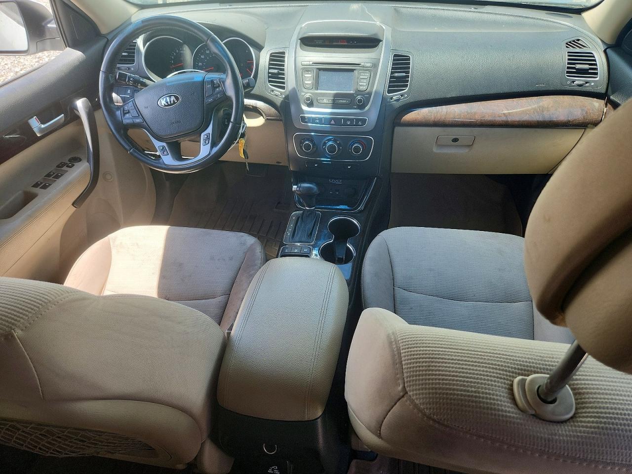 2014 KIA SORENTO